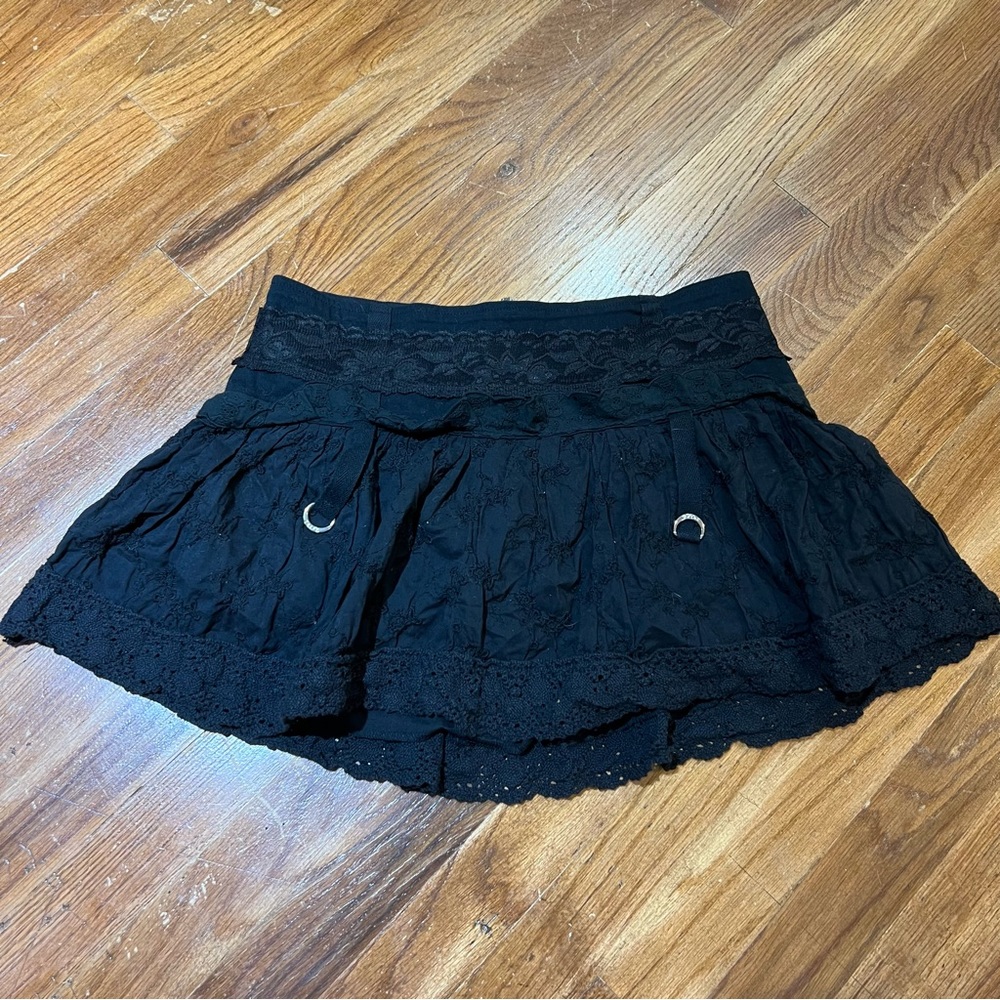 Tripp NYC black lace mini skirt Size small